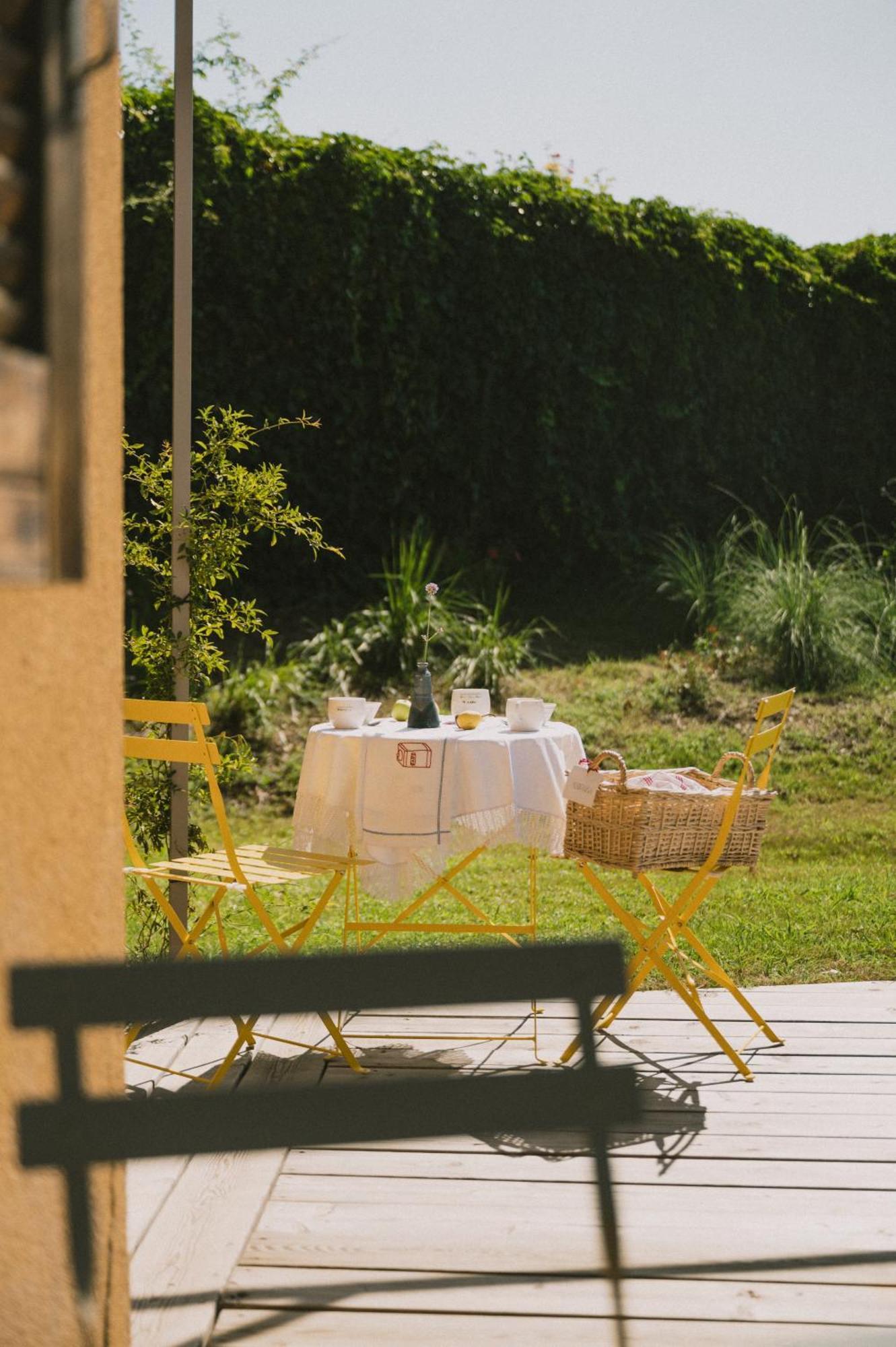 Bed and Breakfast Casa Kiko Pecetto Экстерьер фото